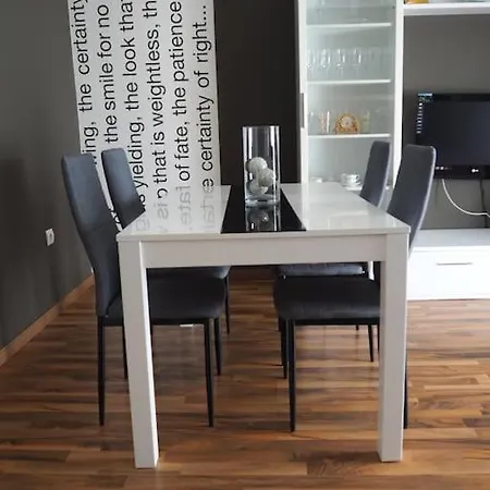 Casa Remei Apartment *